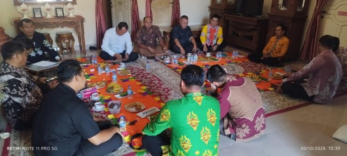 Kepala MIN 3 Bungo Hadiri Rapat Koordinasi Bulanan K3M di MAN 2 Bungo