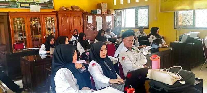 Kepala MIN 3 Bungo Pimpin Rapat Koordinasi Matangkan Persiapan Ujian TKA